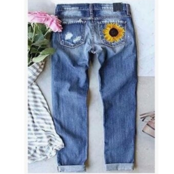 Sunflower Patch Ripped Boyfriend Denim Jeans Size 51 Women's 20 - Picture 3 of 13